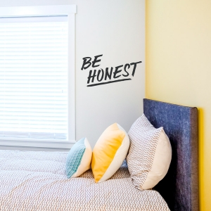 Be Honest Wall Quote Decal Gold
